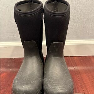 Bogs Black Waterproof Boots Size 4